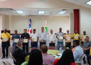 Director de la OMSA exhorta a choferes a actuar con prudencia; celebra su día con la charla “Conductores de Vida”