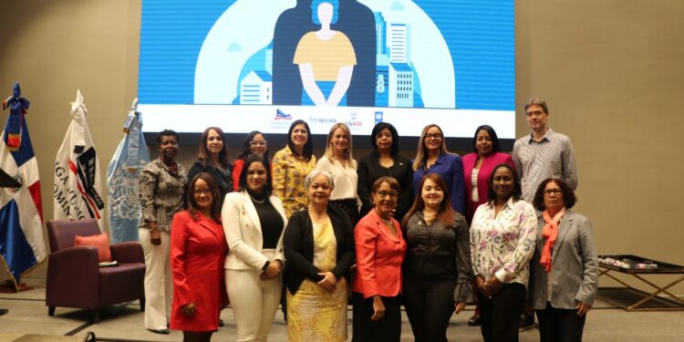 Liga Municipal e INFOSEGURA intercambian estrategias para prevenir violencia de género