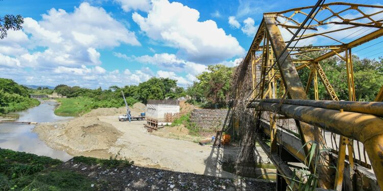 Obras Públicas adelanta que reparación del viejo puente de Sabaneta