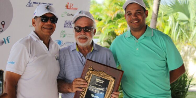 Liga Médica Tortugolf celebra con éxito su 12avo. torneo de golf invitacional