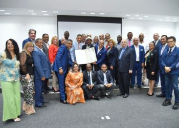 La Cámara de Diputados reconoce trayectoria artística de Fausto Rey