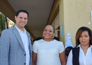 Dirección Regional 15 dice renueva compromiso de erradicar la violencia contra la mujer