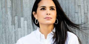 Reconocen a Judith Cury por sus aportes al desarrollo socioeconómico de la mujer