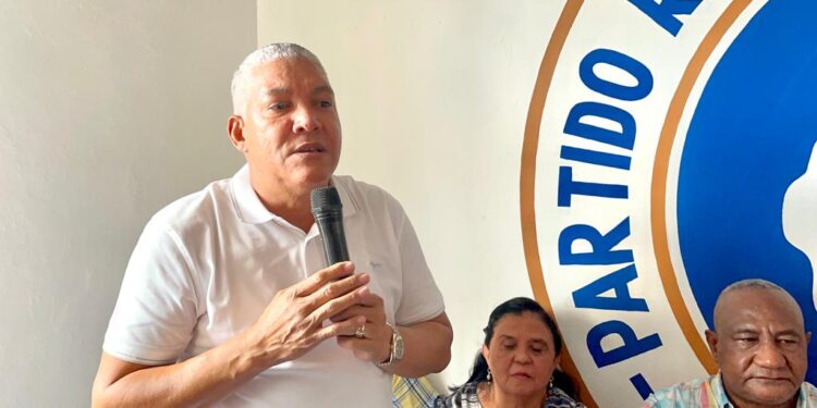 Radhamés González apoya que Gobierno aplique ley migratoria contra indocumentados