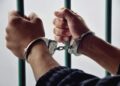 Detenido hombre por la comisión de distintos delitos contra moradores de Santo Domingo Oeste