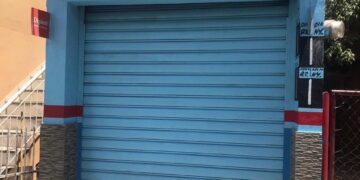 Policía apresa mujer por auto robo en banca de apuestas donde laboraba