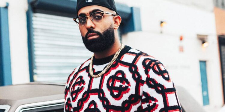 Eladio Carrión destaca sus vivencias de amor y crianza en su nuevo disco