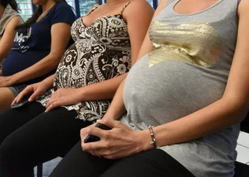 Servicio Nacional de Salud logra reducción de un 46 % en mortalidad materna