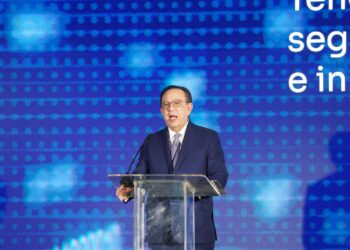 Valdez Albizu destaca que RD alcanza una comunidad de 5.9 millones de usuarios de internet banking