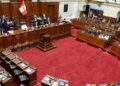 Congreso de Perú aprueba adelantar las elecciones
