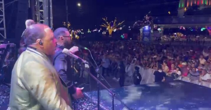 "La Mega Parranda Navideña" conquistó el corazón de Santiago