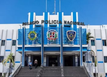 Policía Nacional apresa hombre por robo de más de 300 mil pesos y otras pertenencias en una casa en Villa Mella