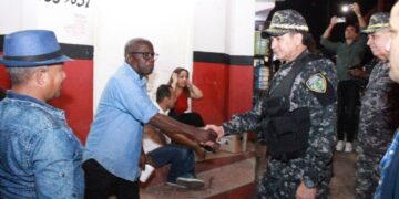 Director PN realiza recorrido de supervisión en sectores