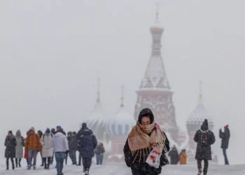 Moscú amaneció sepultada por la mayor nevada del siglo XXI