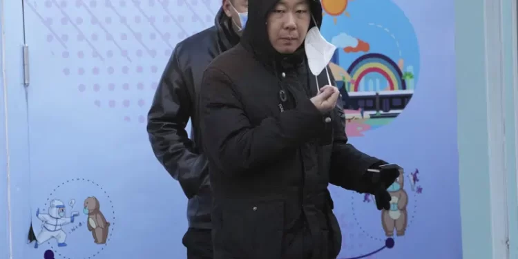 China flexibiliza medidas anti-COVID tras protestas