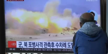 Corea del Norte dispara artillería cerca de la frontera como advertencia a Corea del Sur