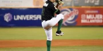 Otero encabeza blanqueada de Estrellas en victoria sobre Águilas