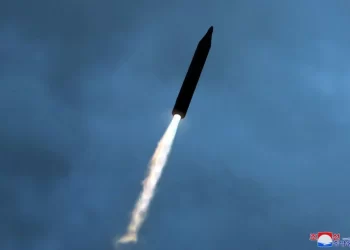 El régimen de Corea del Norte disparó otros dos misiles balísticos hacia el mar de Japón