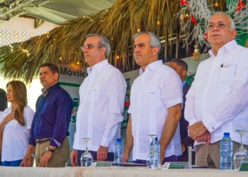 Abinader encabeza inicio de las Grandes Ferias “Navidad del Cambio con el Inespre”