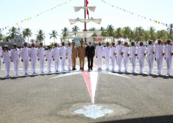 Presidente Abinader encabeza septuagésima primera graduación de Damas y Caballeros Guardiamarinas de promoción 2019-2022