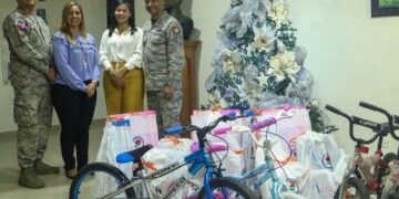 AEOFARD entrega Juguetes y canastillas en BAPP