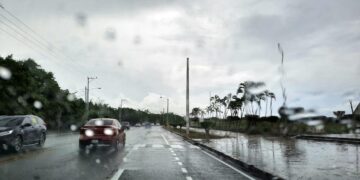 Efectos del viento y los factores locales generando chubascos en algunas localidades