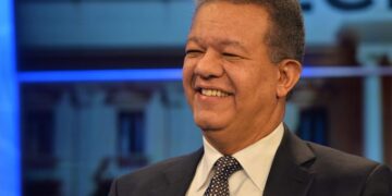 Expresidente Leonel Fernández celebra su cumpleaños 69