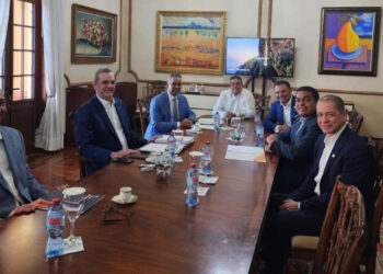 Presidente Abinader encabeza reunión sobre Juegos Centroamericanos