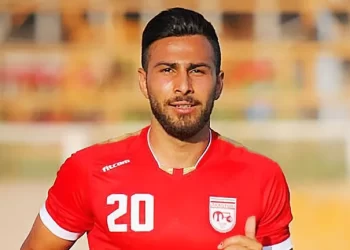El régimen de Irán condenó a muerte al futbolista Amir Nasr-Azadani por participar en las protestas