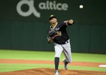 Roenis Elías, intransitable ante el Licey para una blanqueada de las Águilas 3-0