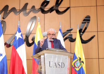 Comisionado para la reforma: “En la Policía hemos luchado contra el elefante blanco y la lacra de la corrupción”