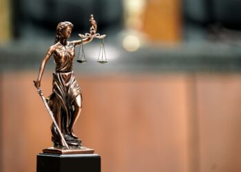 SCJ establece transcurrido el plazo para depósito de escrito de defensa en materia contenciosa administrativo no produce inadmisión automática 