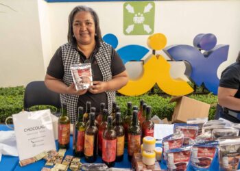 DGCP exhorta a propietarias de mipymes industriales a participar en los procesos de contrataciones públicas