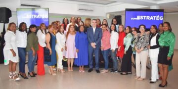 Neney Cabrera resalta trabajo de gobernadoras en beneficio de sus provincias