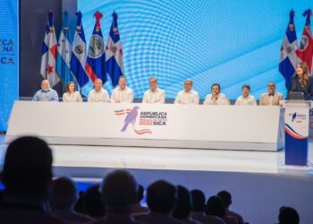 Presidente Abinader plantea en la LVI Reunión del SICA fortalecer entes regionales para trabajar en los problemas comunes