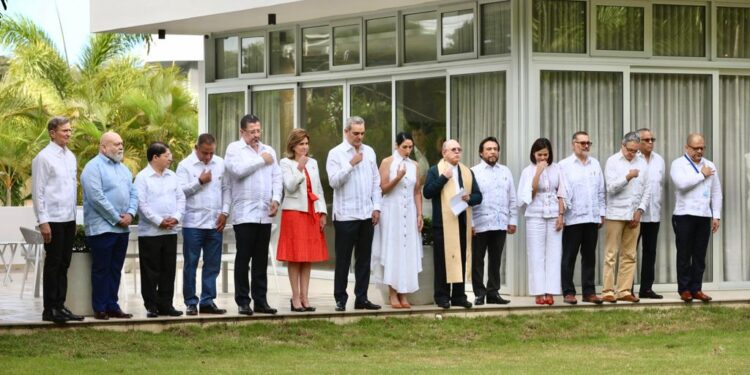 Bendicen casa presidencial en Santiago de Los Caballeros