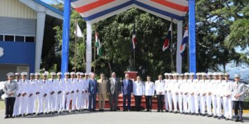 Presidente Abinader encabeza graduación de cadetes de la PN