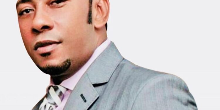 Anthony Santos celebrará el tradicional “Bazucazo navideño” el sábado 17