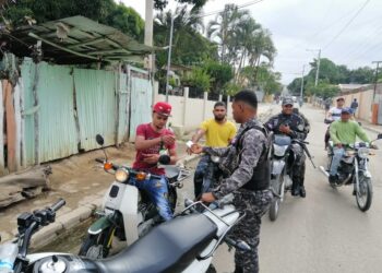 PN mantiene efectivo patrullaje preventivo en Valverde y demás provincias Línea Noroeste