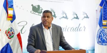 UASD realiza encuentro navideño con periodistas