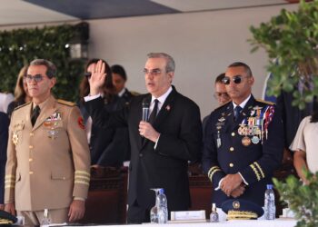 Presidente Abinader encabeza graduación de 29 cadetes de la Fuerza Aérea