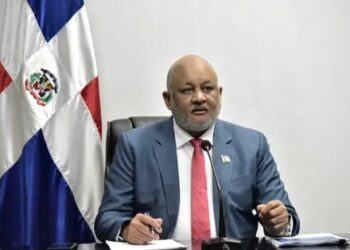 Exministro de Educación fue operado con éxito en Massachusetts, EE.UU