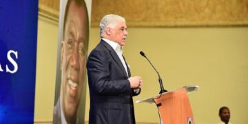 Miguel Vargas invita a celebrar festividades navideñas con prudencia y en familia