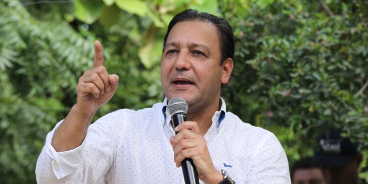 Abel Martínez considera inaceptables algunos aspectos sobre actual proyecto de ley fideicomisos