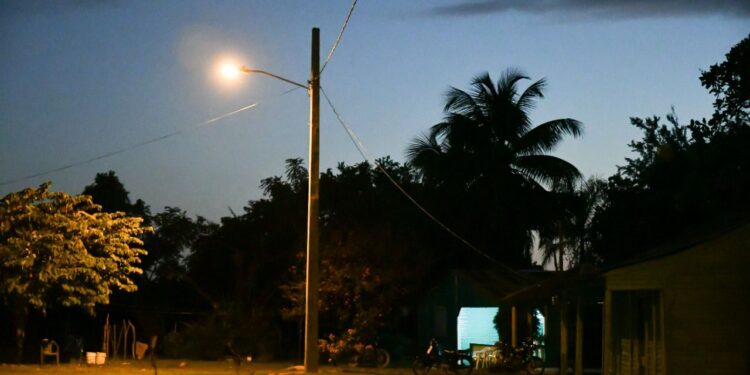 Edeeste inaugura rehabilitación de redes en Monte Plata