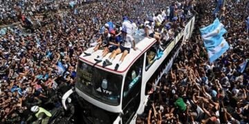 Dos muertos, 31 heridos y 20 detenidos empañan celebración en Argentina por la Copa Mundo
