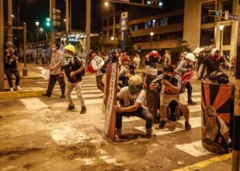Ascienden a siete los muertos en las manifestaciones contra el Gobierno de Perú