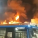 Al menos un muerto en un incendio en un centro comercial a las afueras de Moscú