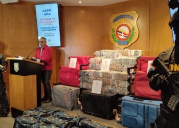 Incautan 197 paquetes presumiblemente cocaína en el AILA