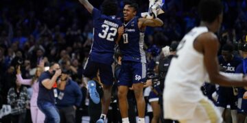 Curry, Henry, Kupp, Judge entre los atletas más apostados de 2022